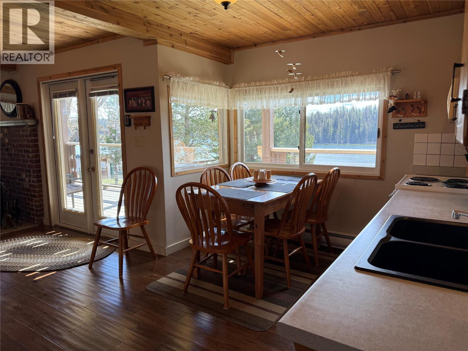 5008 Lauder Road, Merritt, British Columbia  V1K 1B8 - Photo 14 - 10383486