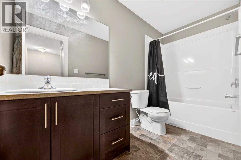111, 81 Willow Road, Blackfalds, Alberta  T4M 0J2 - Photo 21 - A2317577