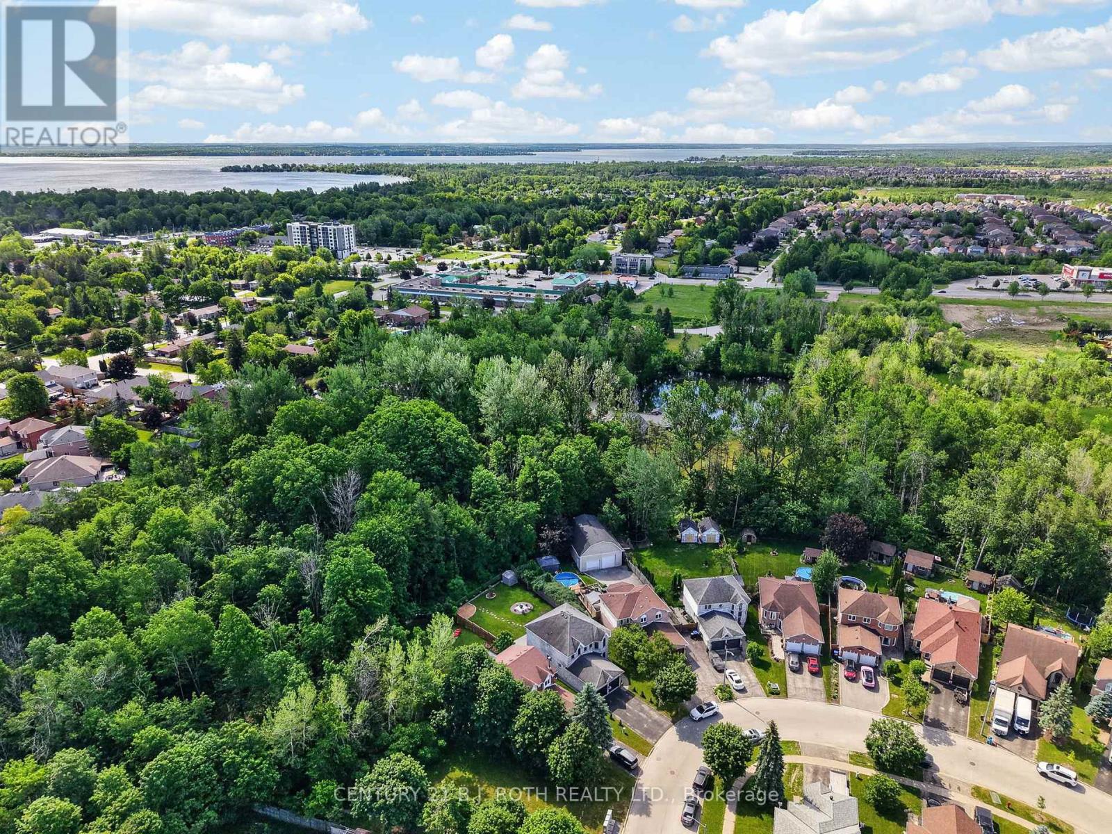 1077 Corrie Street, Innisfil, Ontario  L9S 1T7 - Photo 6 - N13446308