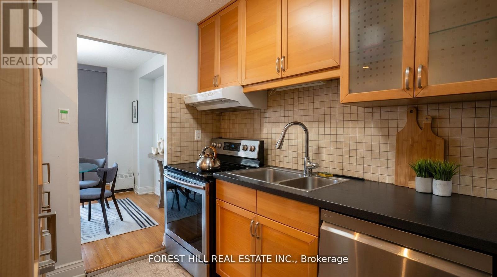 302 - 180 Dudley Avenue, Markham, Ontario  L3T 4X2 - Photo 8 - N13475838