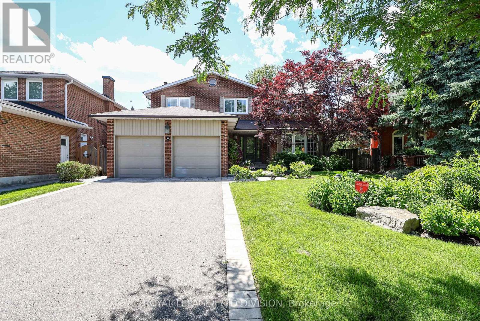 20 Carnegie Crescent, Markham, Ontario  L3T 5H1 - Photo 2 - N13476068