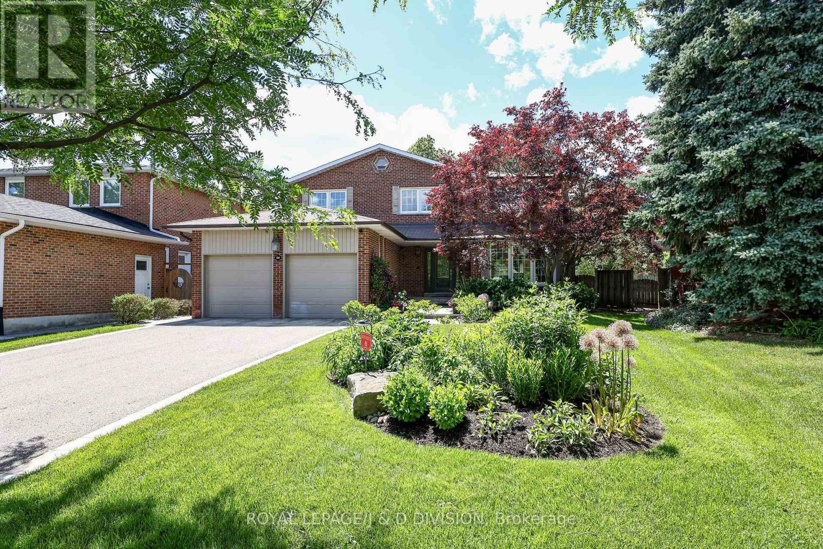 20 Carnegie Crescent, Markham, Ontario  L3T 5H1 - Photo 3 - N13476068