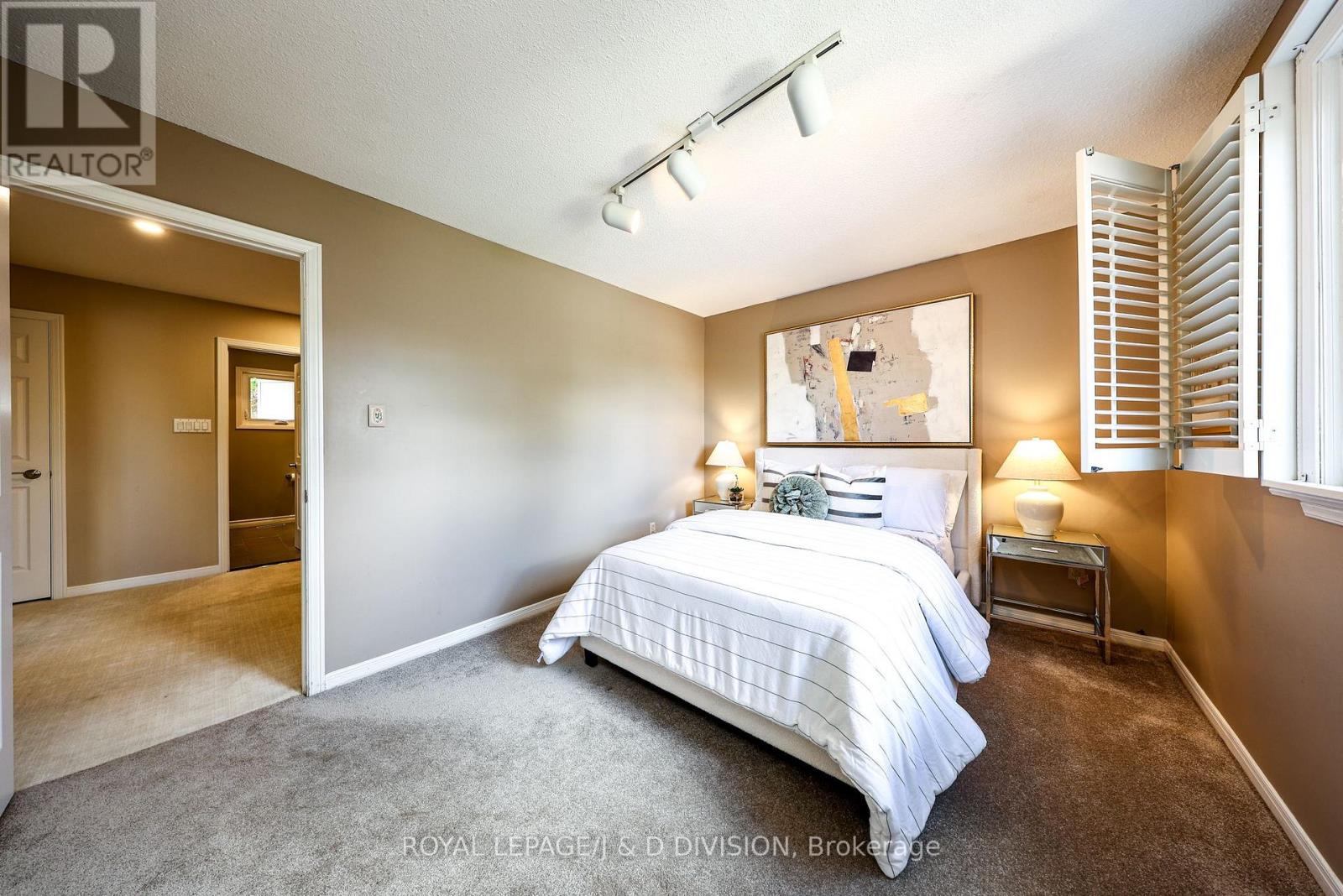 20 Carnegie Crescent, Markham, Ontario  L3T 5H1 - Photo 34 - N13476068
