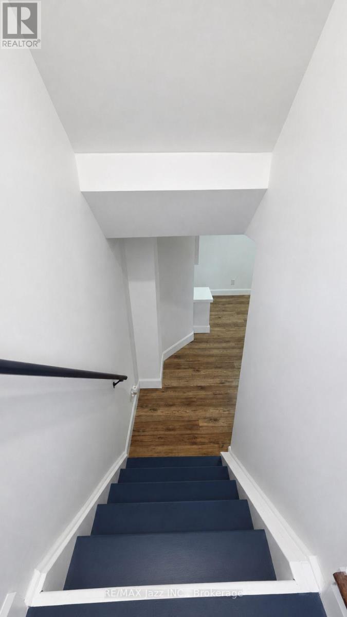 Lower - 9 Maconnachie Place, Clarington, Ontario  L1C 4M4 - Photo 4 - E13459102