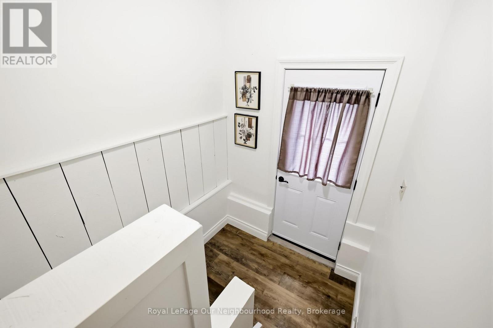 329 Perry Street, Whitby, Ontario  L1N 4C2 - Photo 30 - E13476578