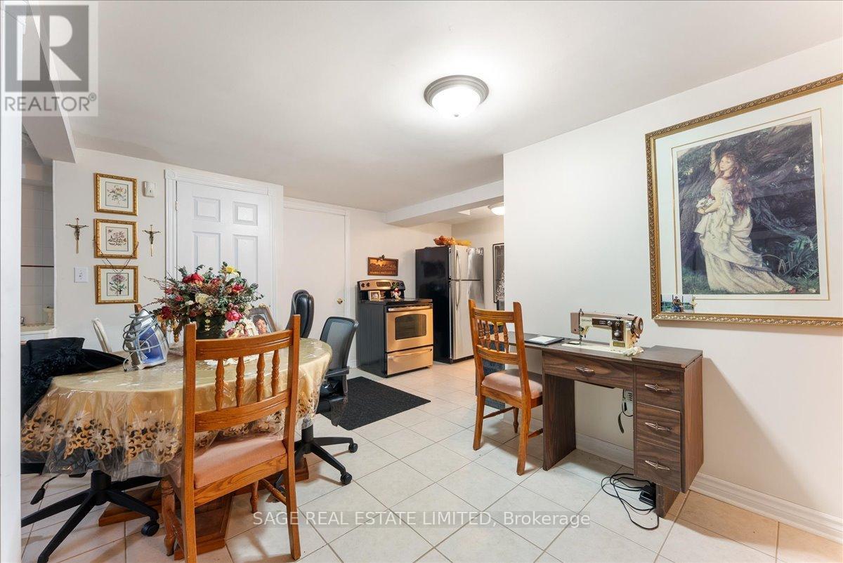 116 Butterfield Crescent, Vaughan, Ontario  L6A 1J3 - Photo 35 - N13476202