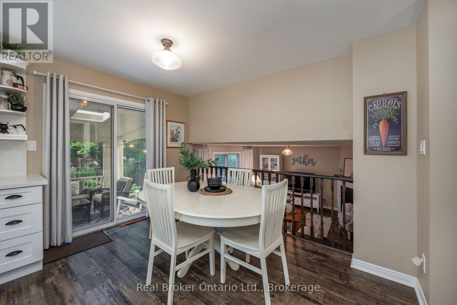 2015 Blairwood Court, Pickering, Ontario  L1X 2S3 - Photo 10 - E13476594
