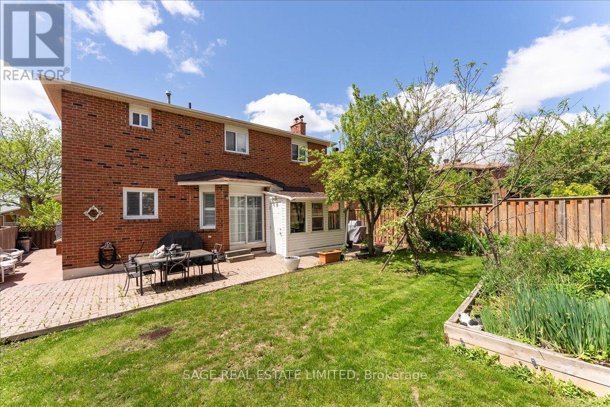 116 Butterfield Crescent, Vaughan, Ontario  L6A 1J3 - Photo 42 - N13476202