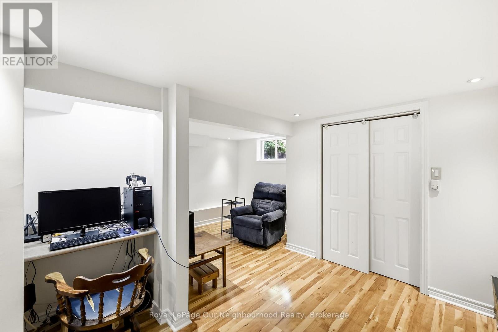 329 Perry Street, Whitby, Ontario  L1N 4C2 - Photo 34 - E13476578