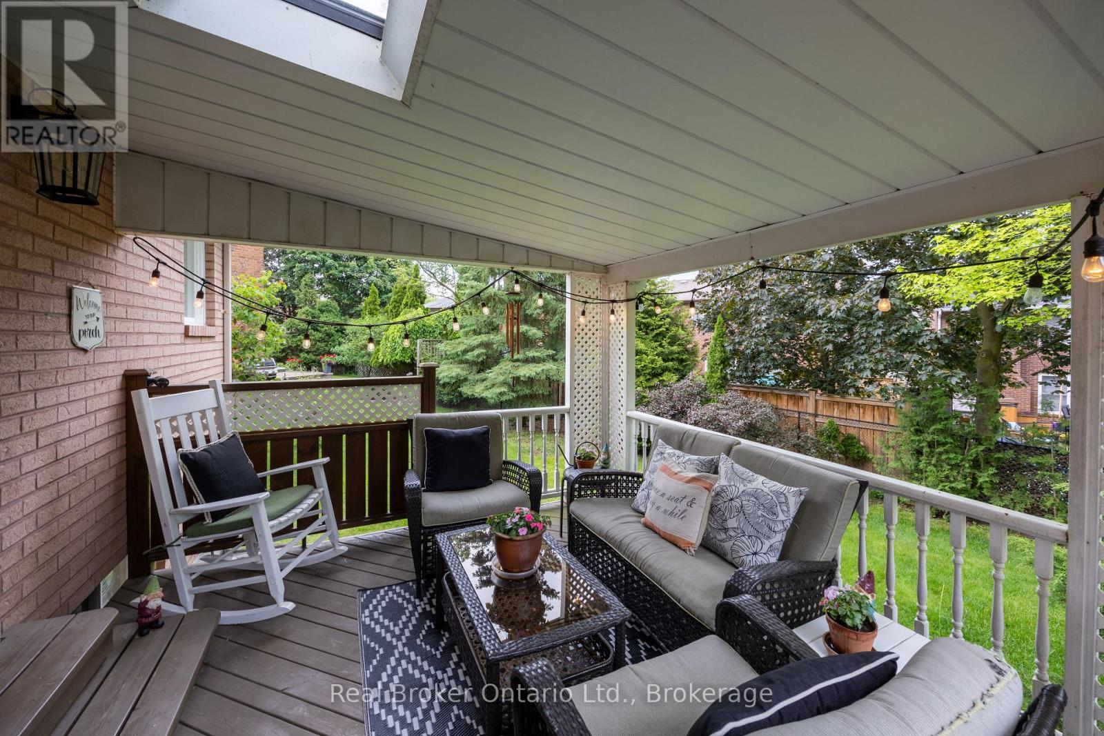 2015 Blairwood Court, Pickering, Ontario  L1X 2S3 - Photo 32 - E13476594