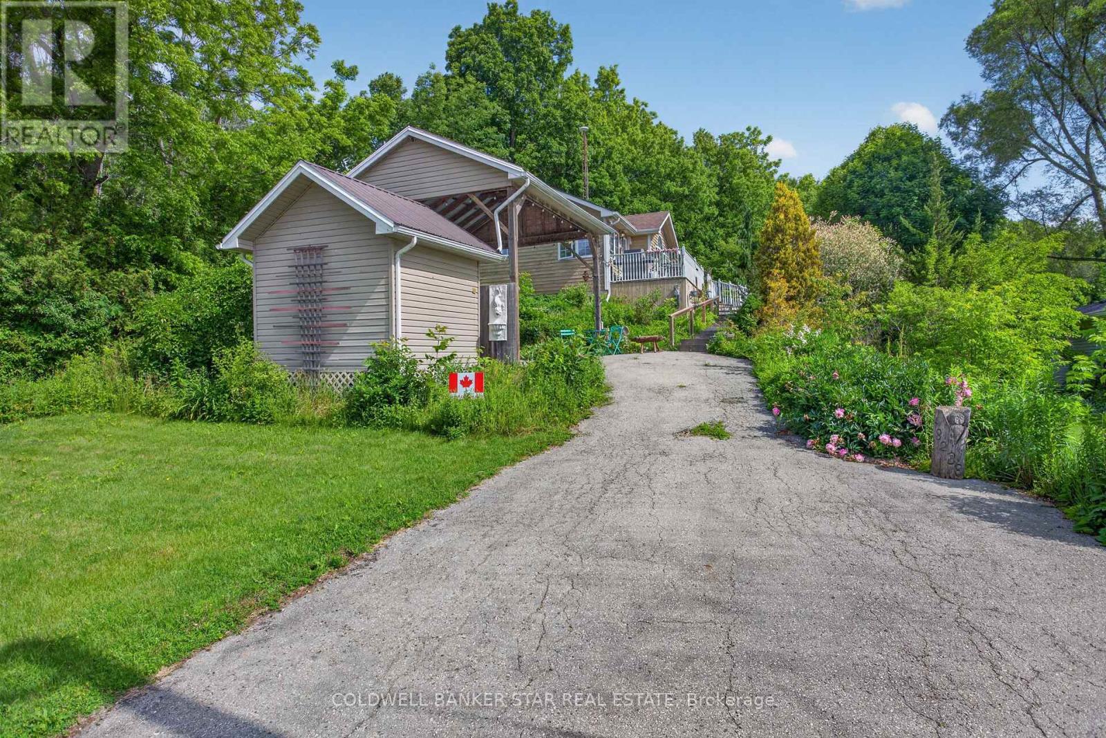 48238 Rush Creek Line, Malahide, Ontario  N5H 2R2 - Photo 2 - X13472080