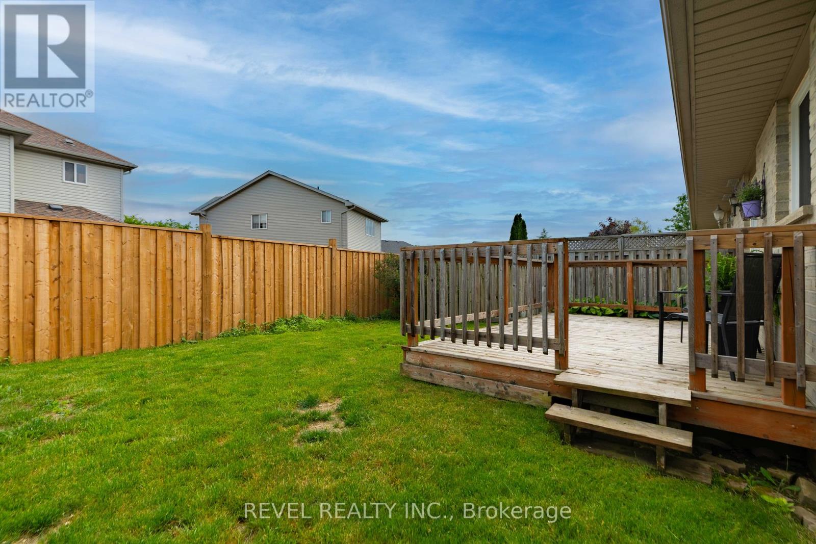 25 Rodney Crescent, St. Thomas, Ontario  N5R 6E1 - Photo 11 - X13475078