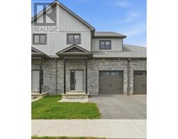 75 MARKLAND AVENUE, Prince Edward County, Ontario