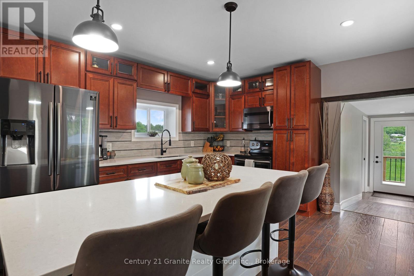 25 Post Street, South Algonquin, Ontario  K0J 2M0 - Photo 13 - X13475108
