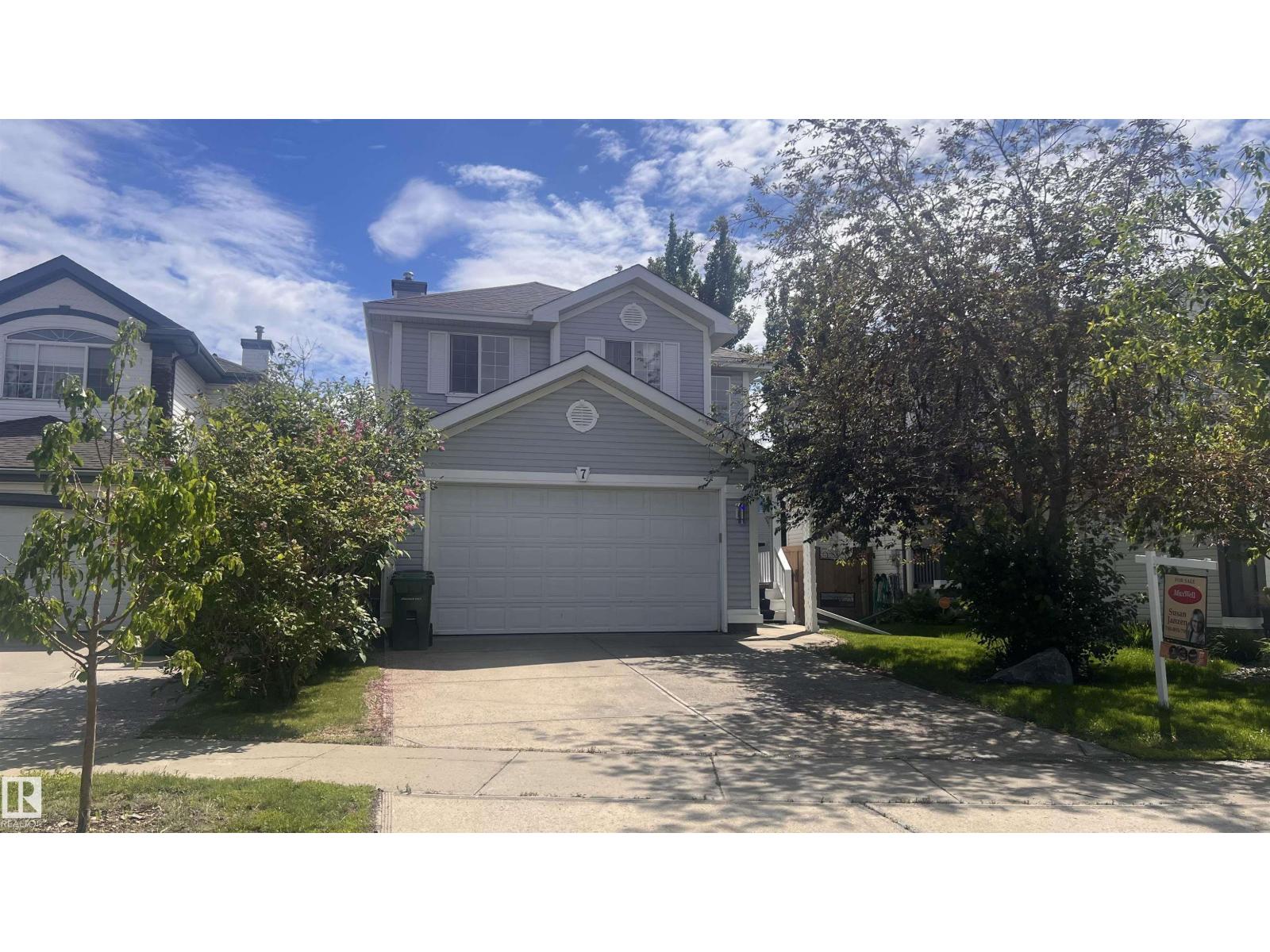7 DOUCETTE PL, St. Albert, Alberta