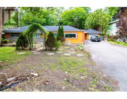 9890 BAYVIEW AVENUE, Richmond Hill, Ontario