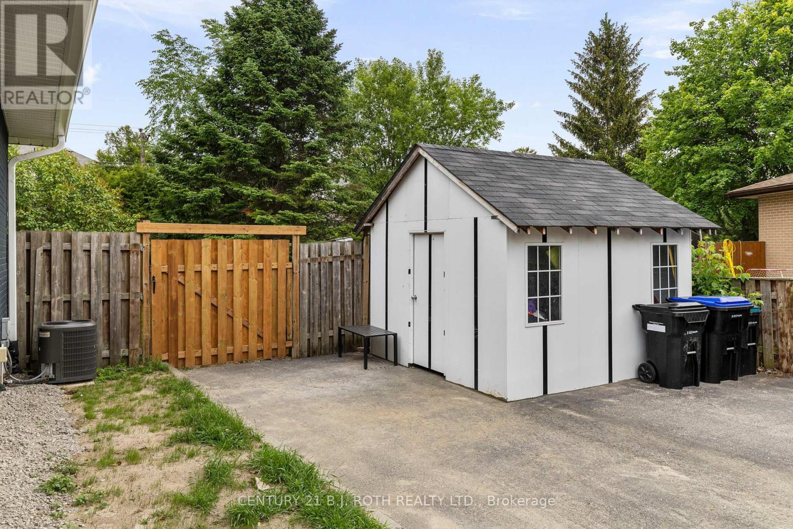 106 Malcolm Street, Essa (Angus), Ontario  L0M 1B0 - Photo 30 - N13476562