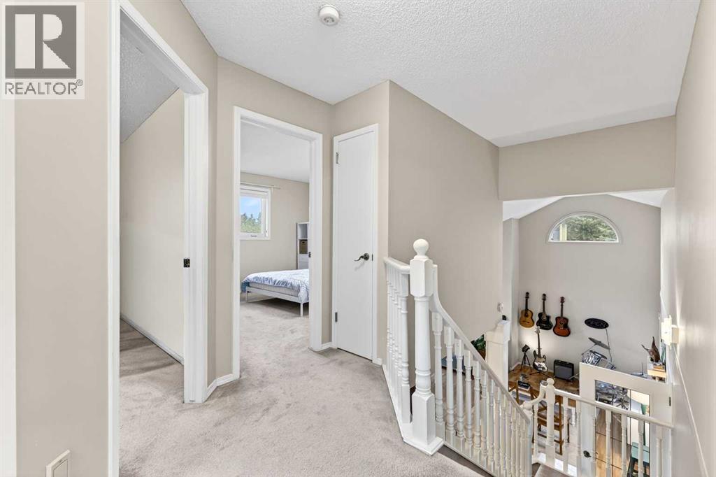 115 Woodpark Terrace SW, Calgary, Alberta  T2W 6E7 - Photo 28 - A2318422