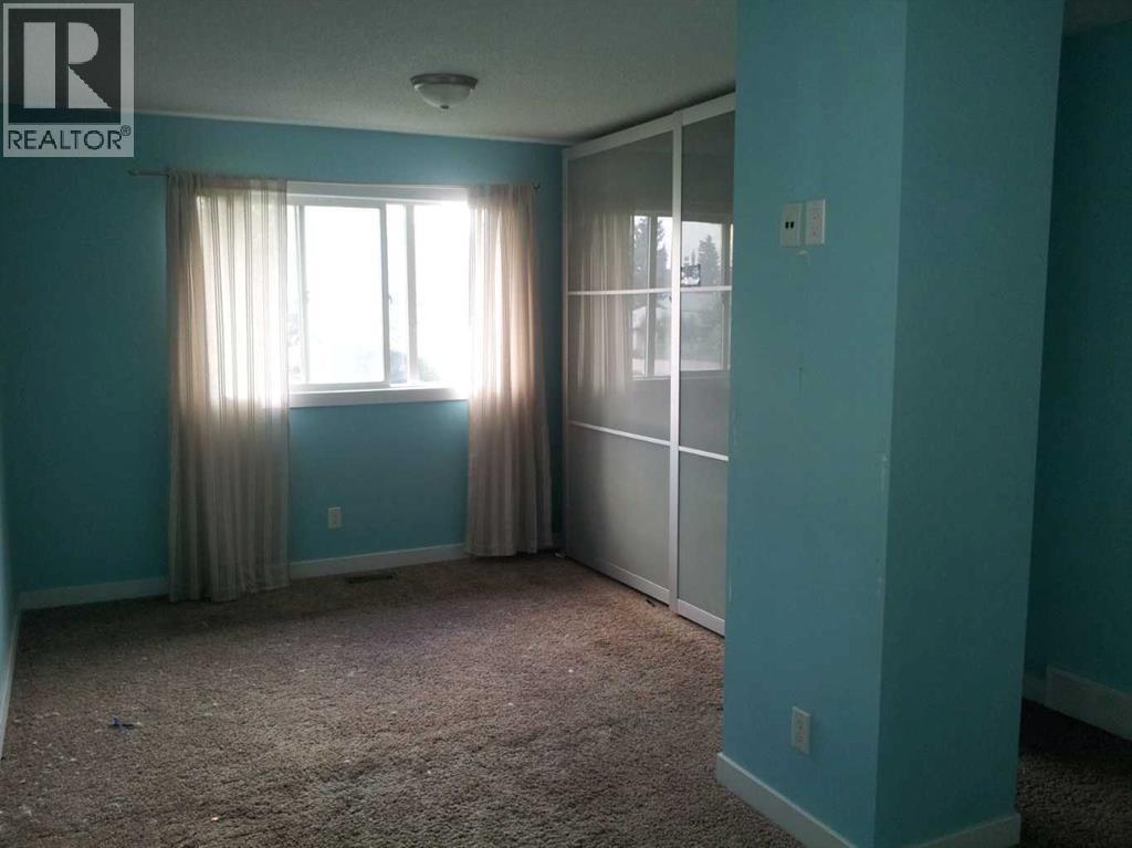 3256 Doverville Crescent SE, Calgary, Alberta  T2B 1T9 - Photo 7 - A2318464