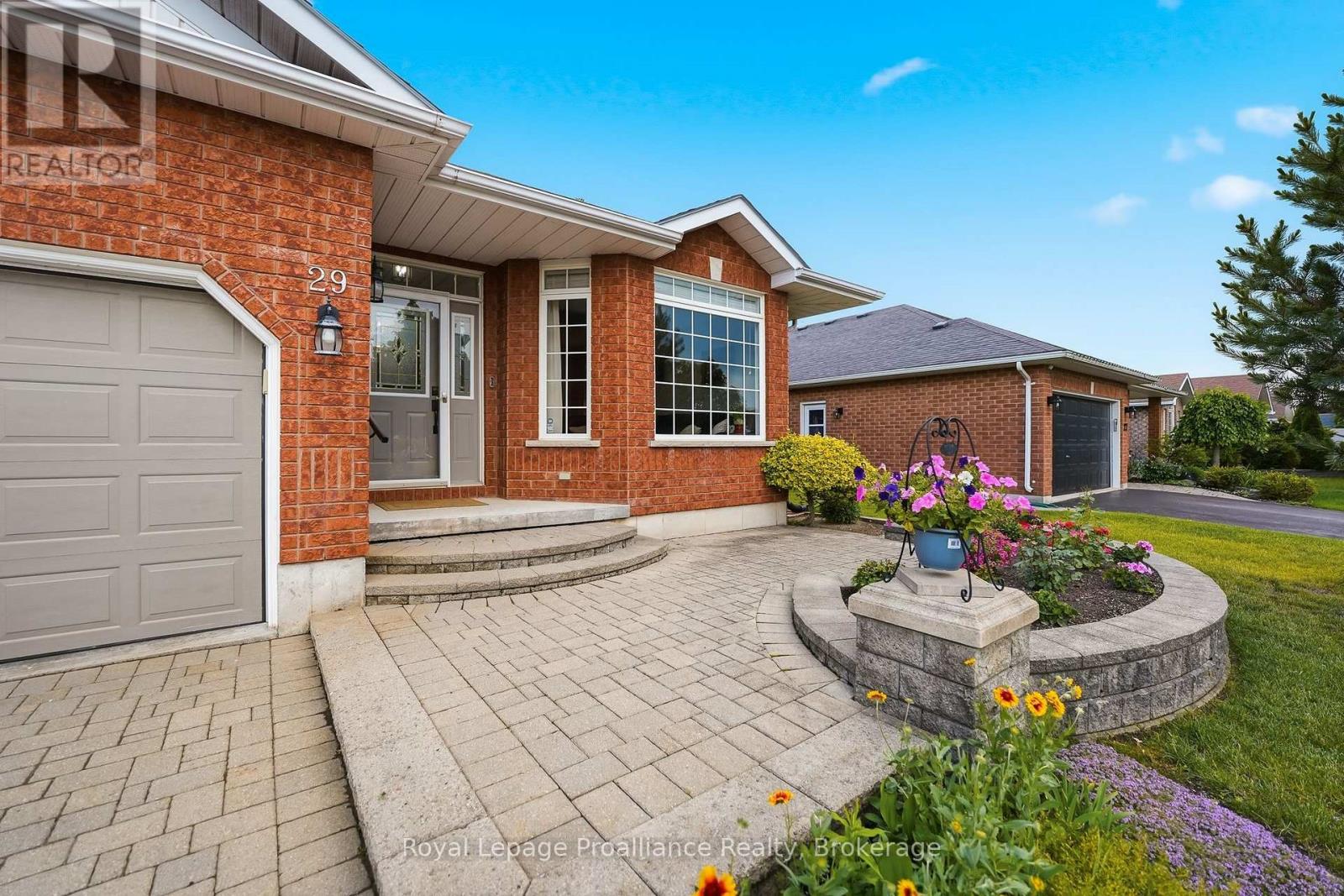29 Hickory Grove, Belleville, Ontario  K8N 5X6 - Photo 48 - X13476008