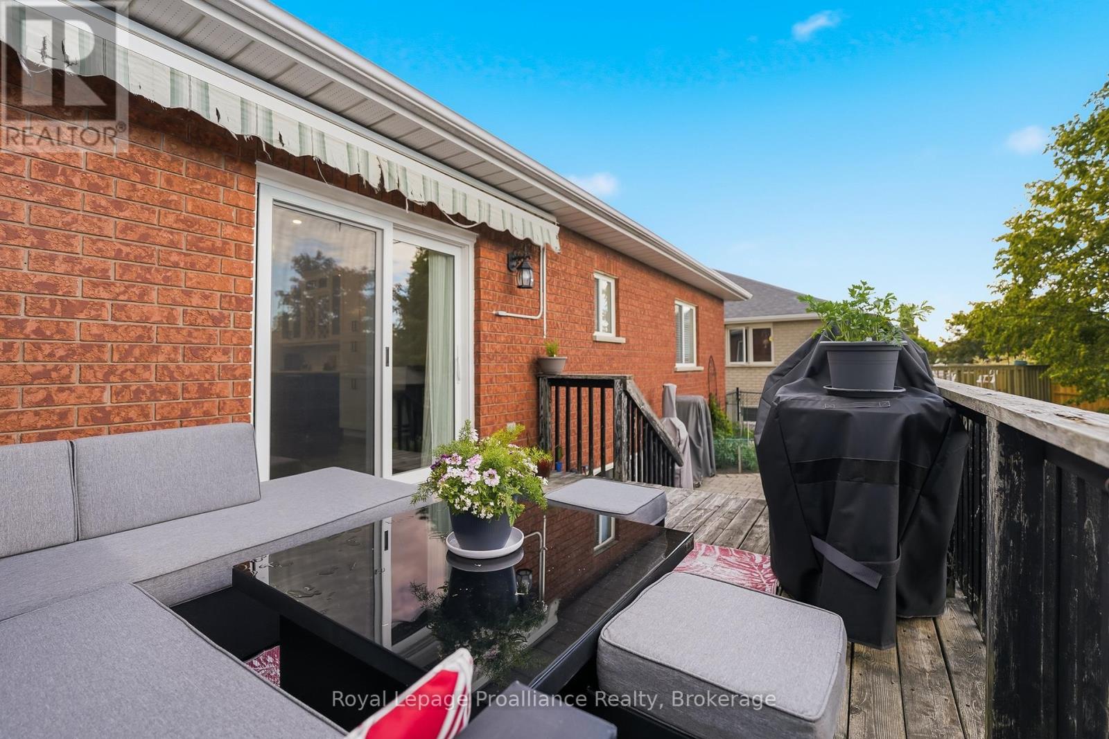 29 Hickory Grove, Belleville, Ontario  K8N 5X6 - Photo 41 - X13476008