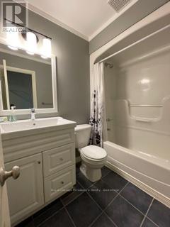 305 - 10 Patterson Street, Belleville, Ontario  K8N 1S9 - Photo 6 - X13476082