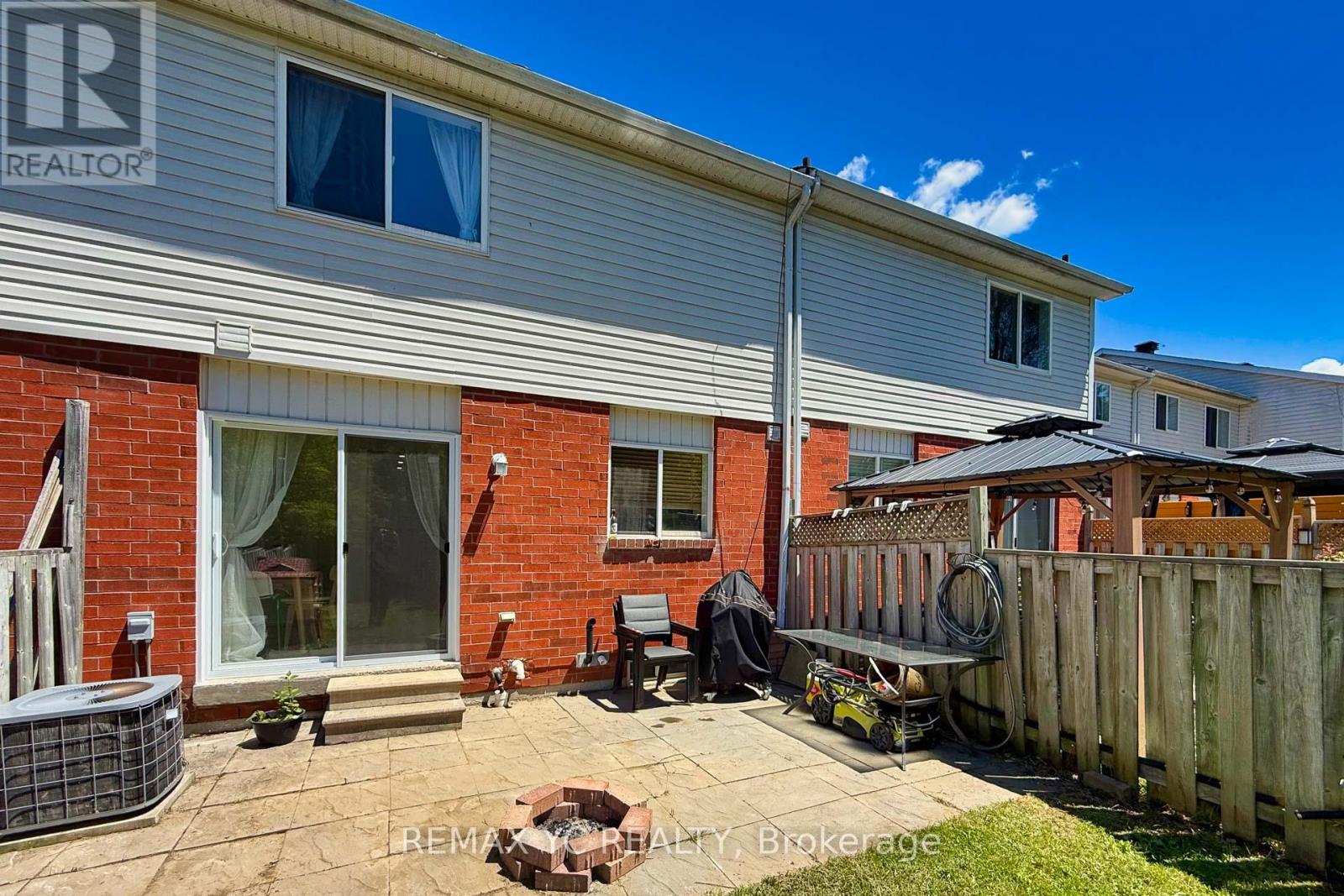 38 Pickett Crescent, Barrie, Ontario  L4N 8B8 - Photo 29 - S13475576