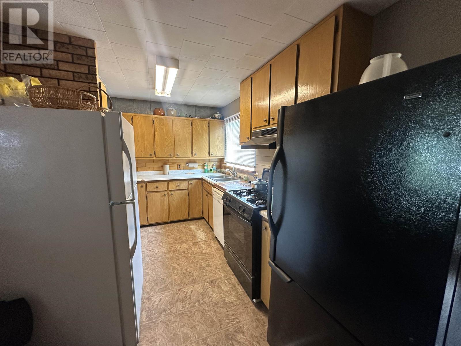 101 Brompton Rd, Red Rock, Ontario  P0T 2P0 - Photo 16 - TB2600536