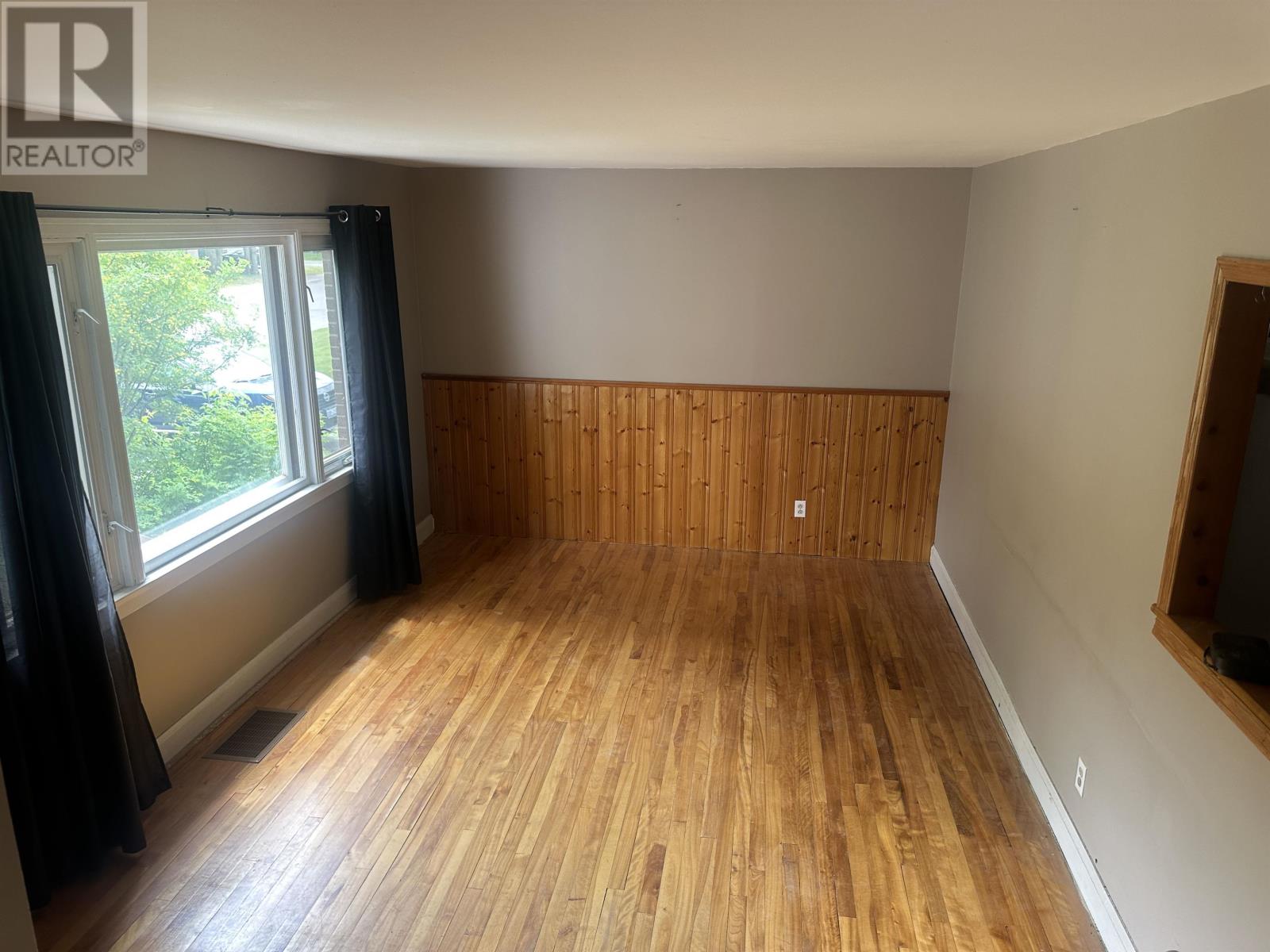 101 Brompton Rd, Red Rock, Ontario  P0T 2P0 - Photo 13 - TB2600536