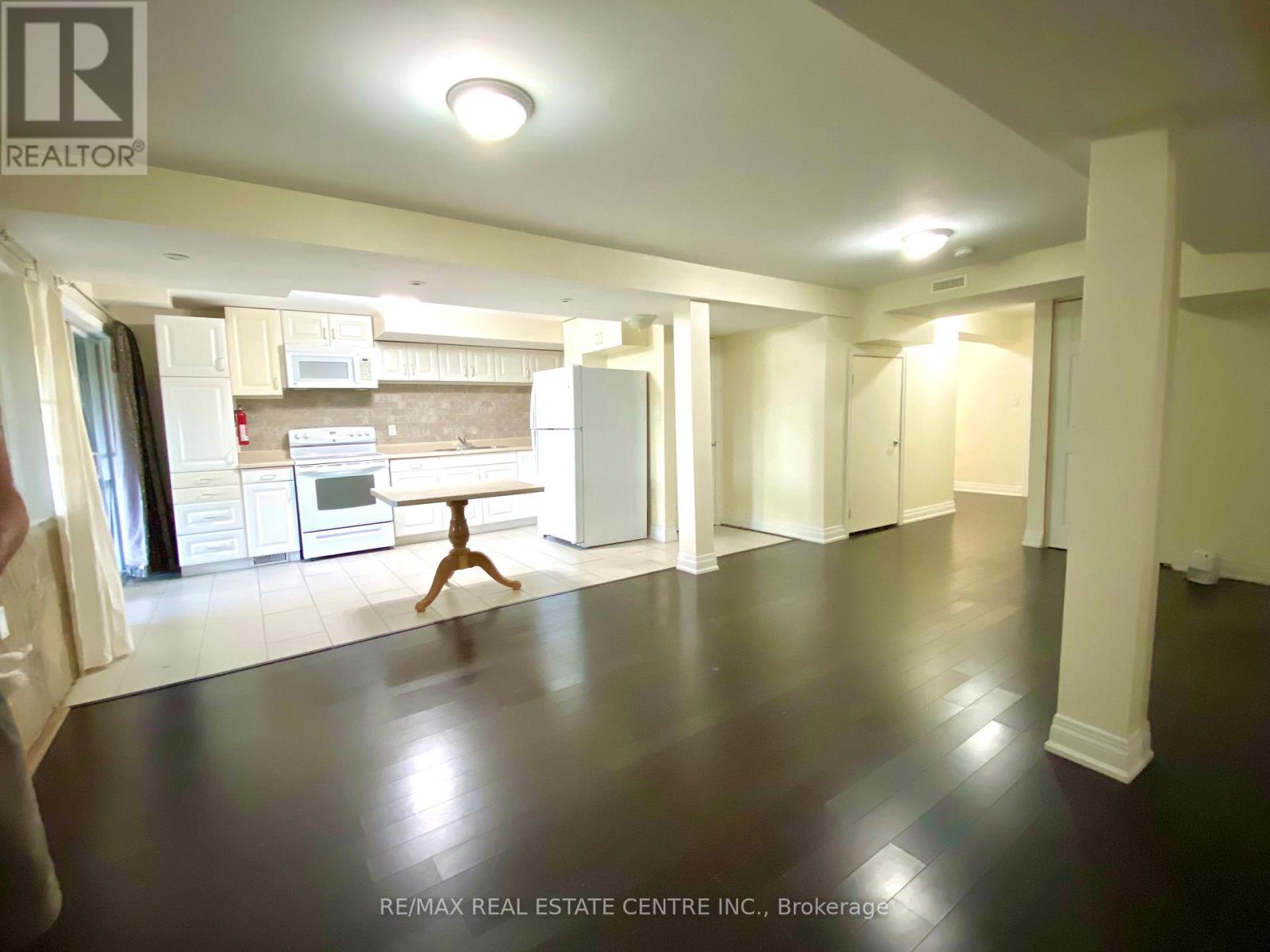 65 STONEYLAKE AVENUE, Brampton, Ontario