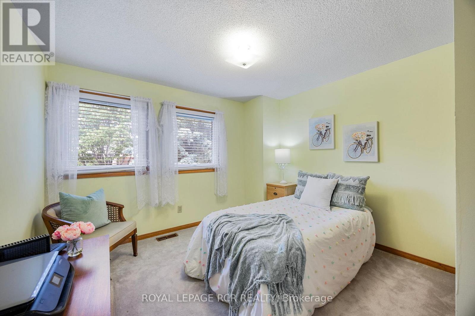 39 Passmore Avenue, Orangeville, Ontario L9W 4K4 - Photo 22 - W12880674