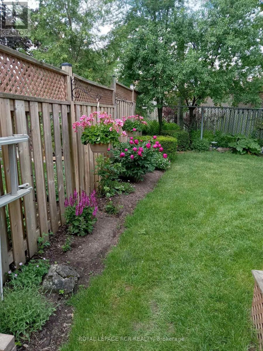 39 Passmore Avenue, Orangeville, Ontario L9W 4K4 - Photo 36 - W12880674