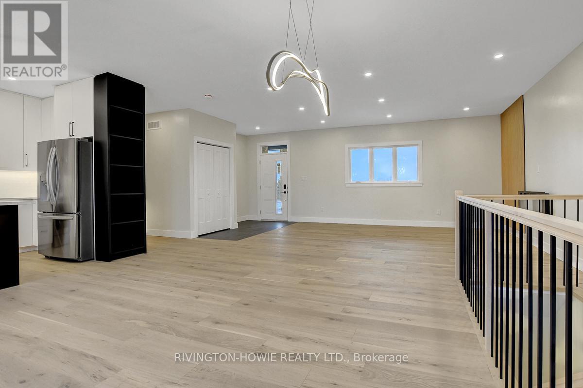 354 Russett Drive, Mcnab/braeside, Ontario  K7S 3G8 - Photo 14 - X12648546