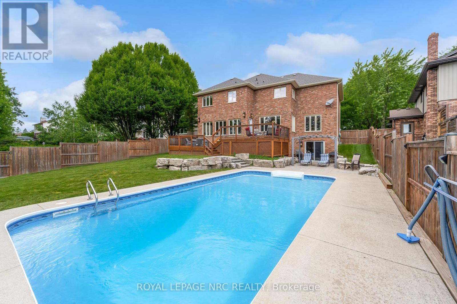 57 Millbridge Crescent, Pelham, Ontario  L3E 0E1 - Photo 4 - X13475460