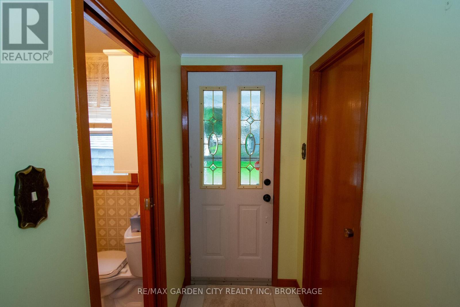 38 Mildred Avenue, St. Catharines, Ontario  L2R 6J1 - Photo 23 - X13475530