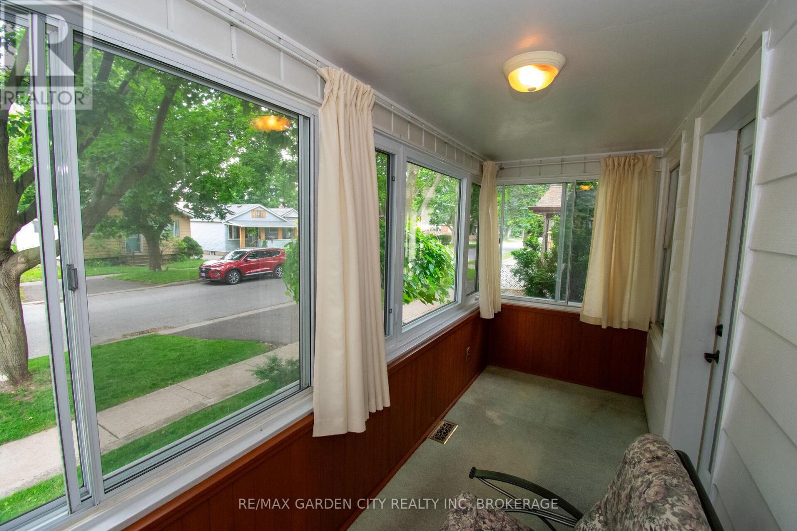 38 Mildred Avenue, St. Catharines, Ontario  L2R 6J1 - Photo 5 - X13475530