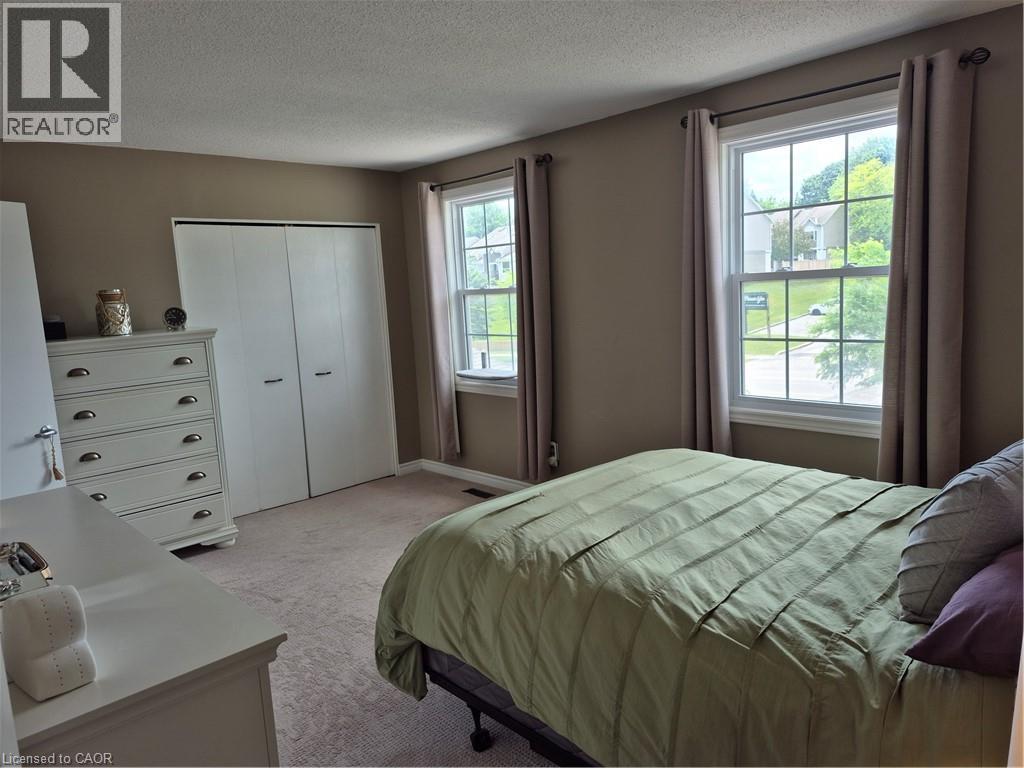 384 Pioneer Drive, Kitchener, Ontario  N2P 1K6 - Photo 12 - 40839814