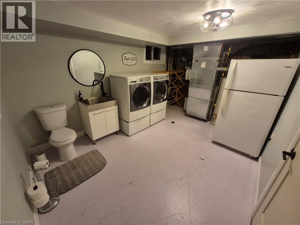 384 Pioneer Drive, Kitchener, Ontario  N2P 1K6 - Photo 21 - 40839814