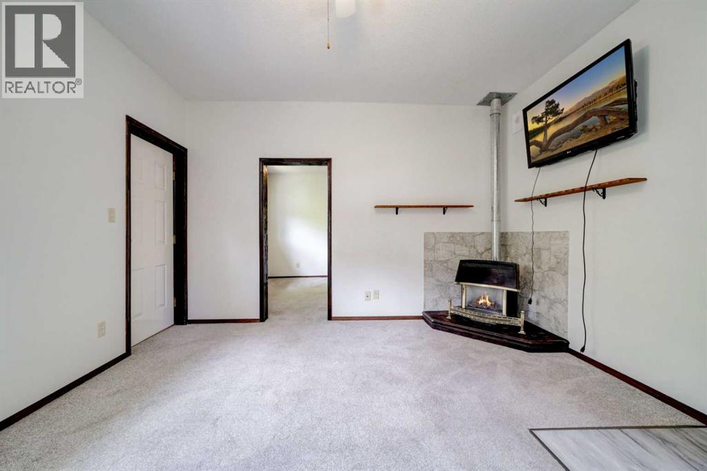 1225 84 Street, Coleman, Alberta  T0K 0M0 - Photo 5 - A2323175