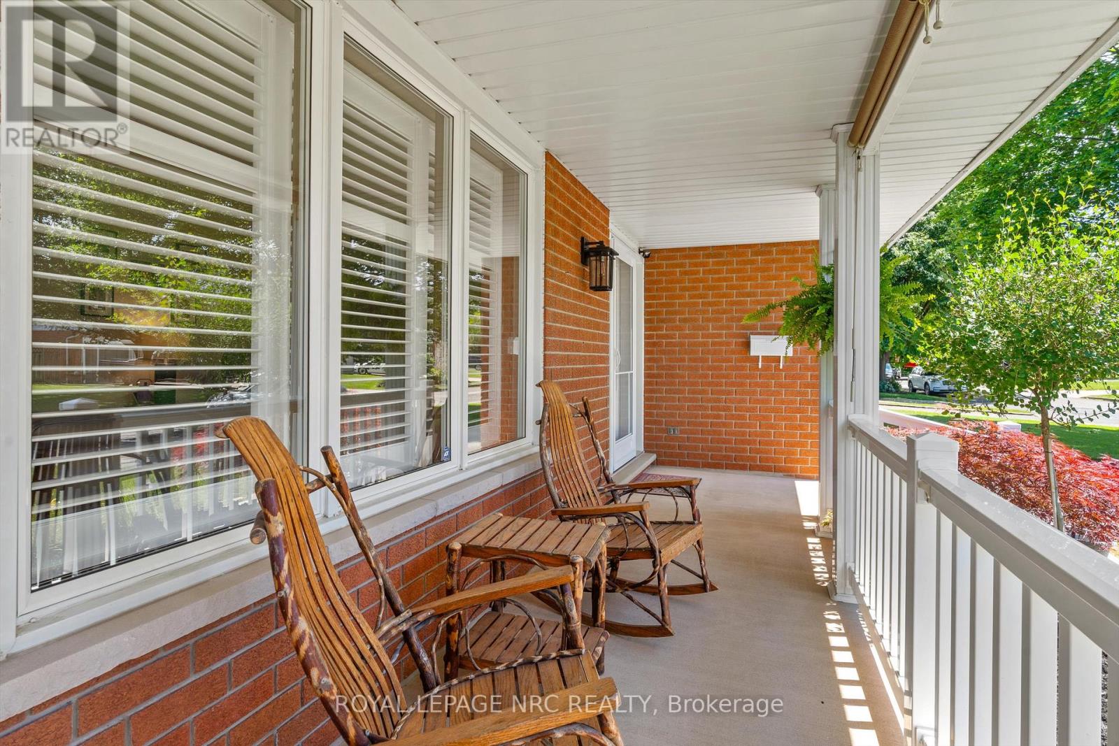 16 Bolger Drive, St. Catharines, Ontario  L2N 7L4 - Photo 5 - X13476368