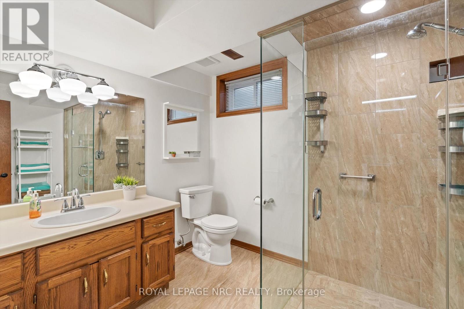 16 Bolger Drive, St. Catharines, Ontario  L2N 7L4 - Photo 28 - X13476368
