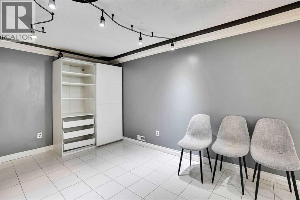 1527 Maitland Drive NE, Calgary, Alberta  T2A 5V2 - Photo 30 - A2321382