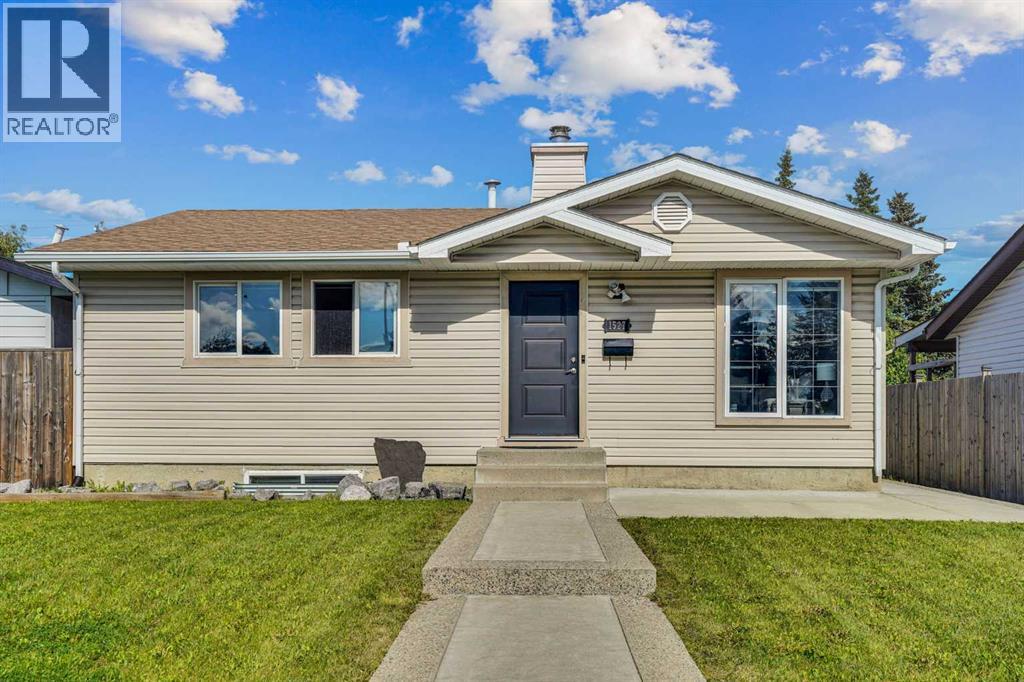 1527 Maitland Drive NE, Calgary, Alberta  T2A 5V2 - Photo 2 - A2321382