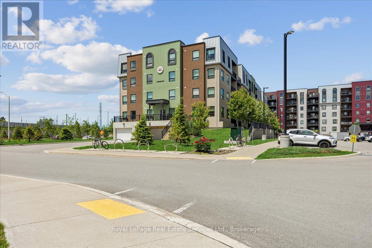 209 - 6 Spice Way, Barrie, Ontario  L9J 0J9 - Photo 1 - S13476806