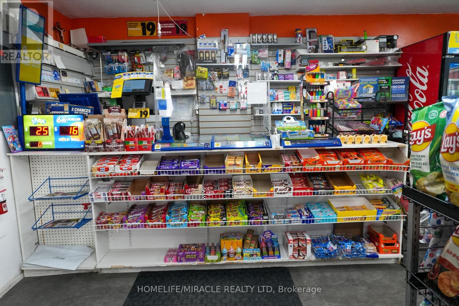 2170 SHEROBEE ROAD, Mississauga, Ontario