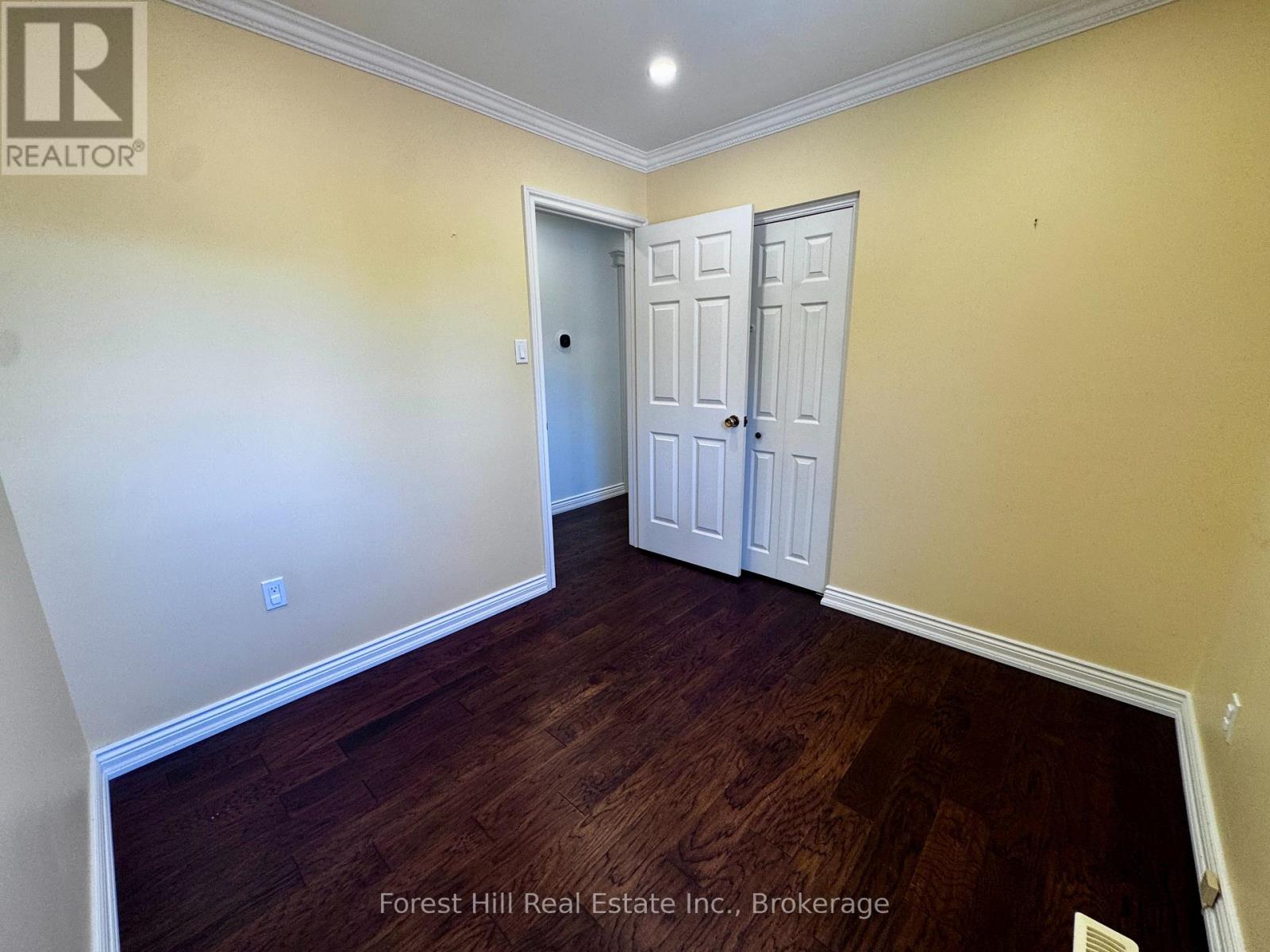 4278 Longmoor Drive, Burlington, Ontario  L7L 5A3 - Photo 19 - W13476010