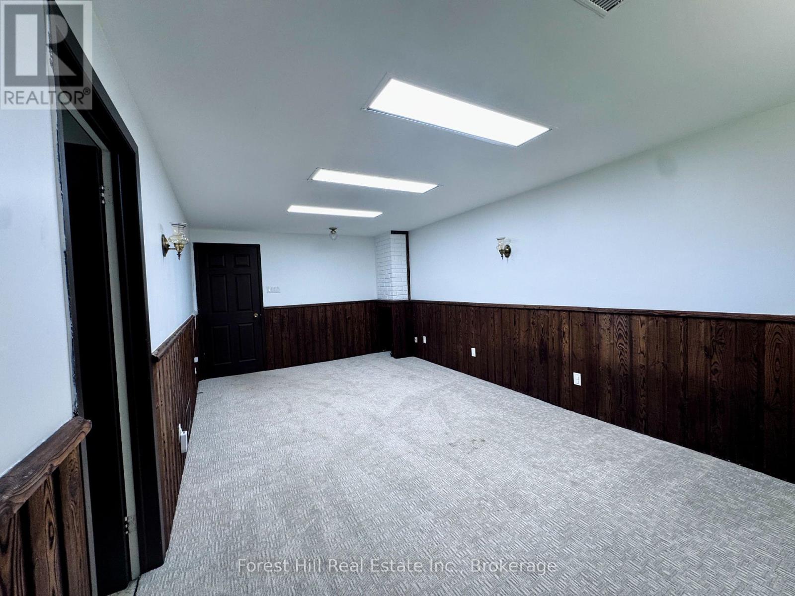 4278 Longmoor Drive, Burlington, Ontario  L7L 5A3 - Photo 25 - W13476010