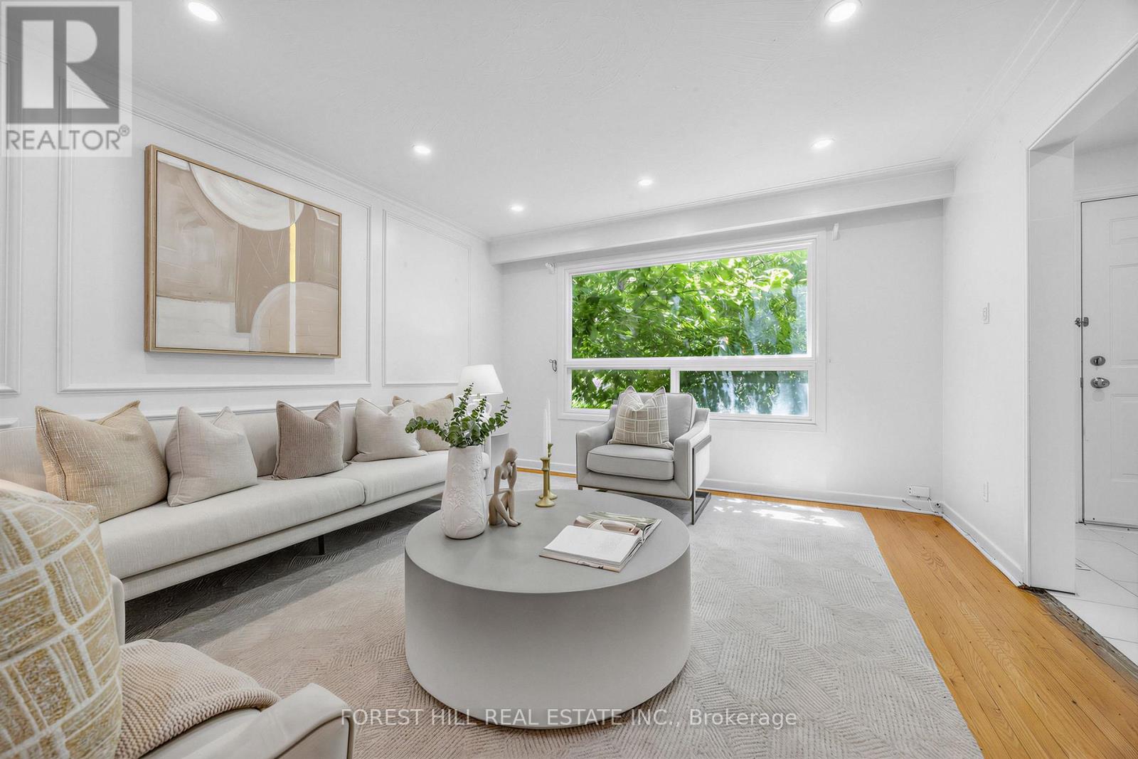 246 Grandravine Drive, Toronto, Ontario  M3N 1J3 - Photo 6 - W13473326
