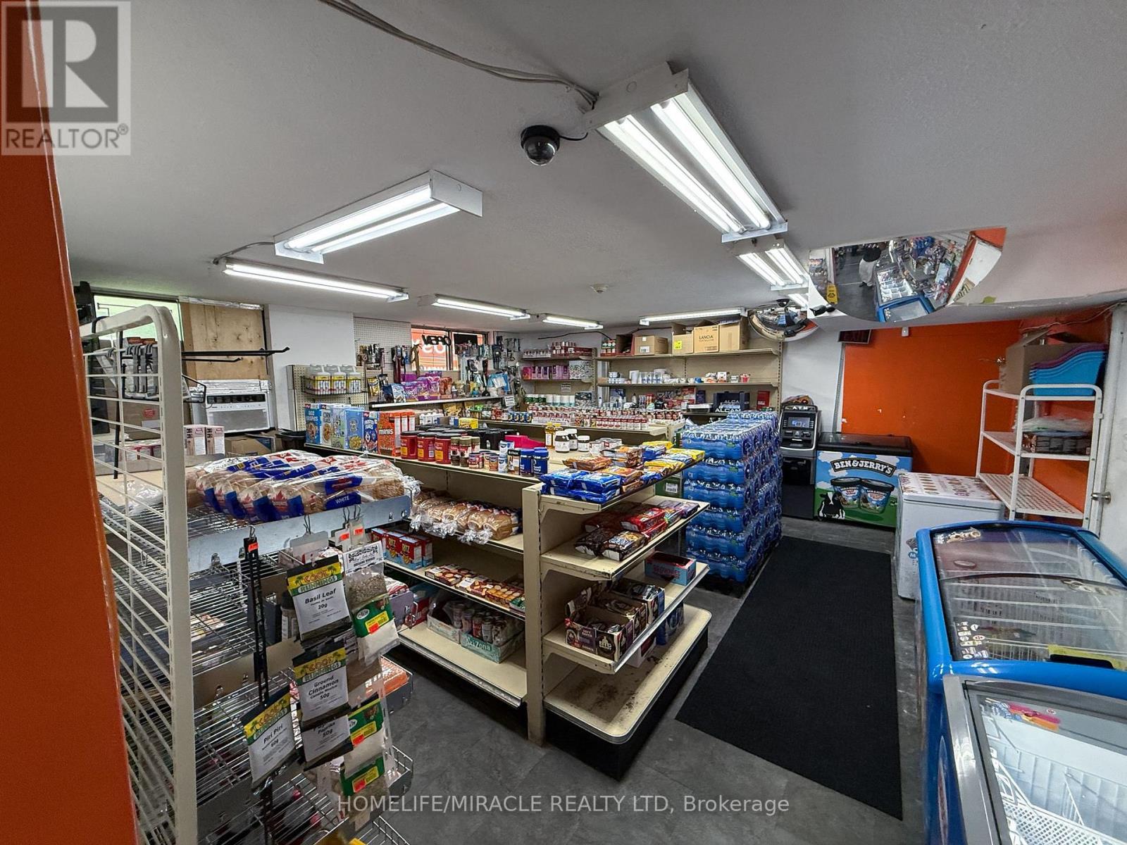 2170 Sherobee Road, Mississauga, Ontario  L5A 3P8 - Photo 10 - W13459494