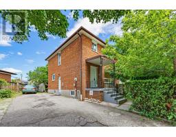 246 GRANDRAVINE DRIVE, Toronto, Ontario